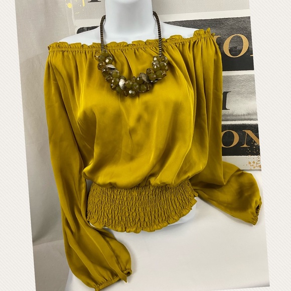 Michael Kors Tops - 4/$24 Michael Kors Green Blouse